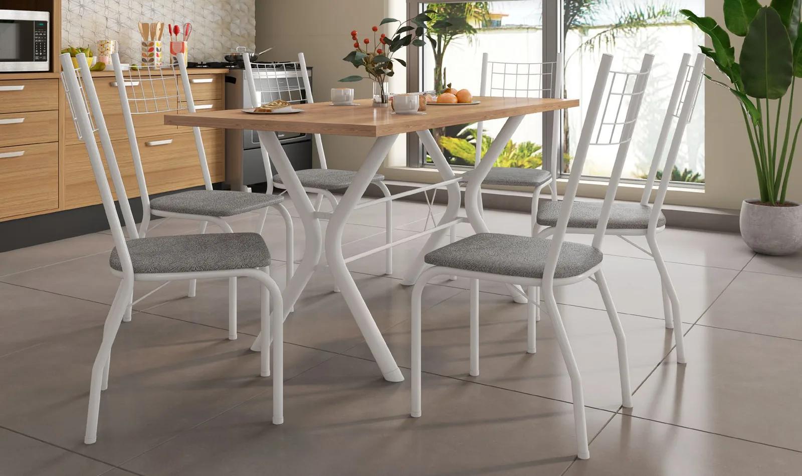 Conjunto Miami 1,36 com 6 cadeiras Brisa brancas, em cozinha